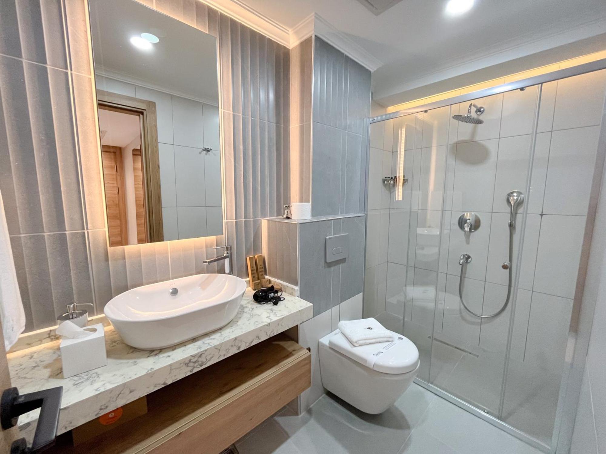 Ladur Resort Otel 特拉布宗 外观 照片